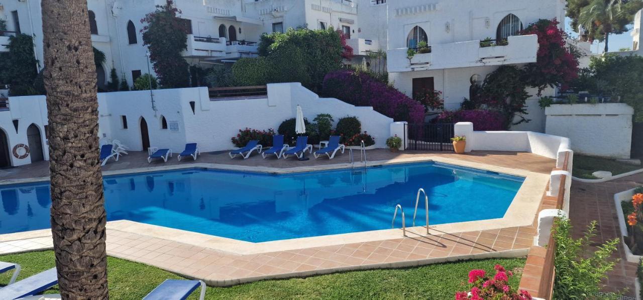 Large 1 Bedroom Close To Puerto Banus *